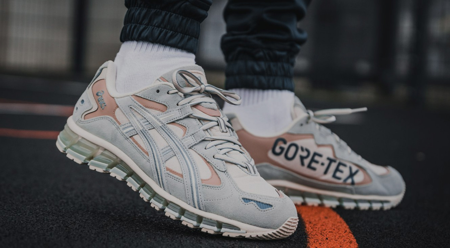 Кросівки Asics з технологією Gore-Tex